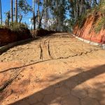 Obras: Prefeitura de Alagoa inicia calçamento de trecho crítico no Engenho