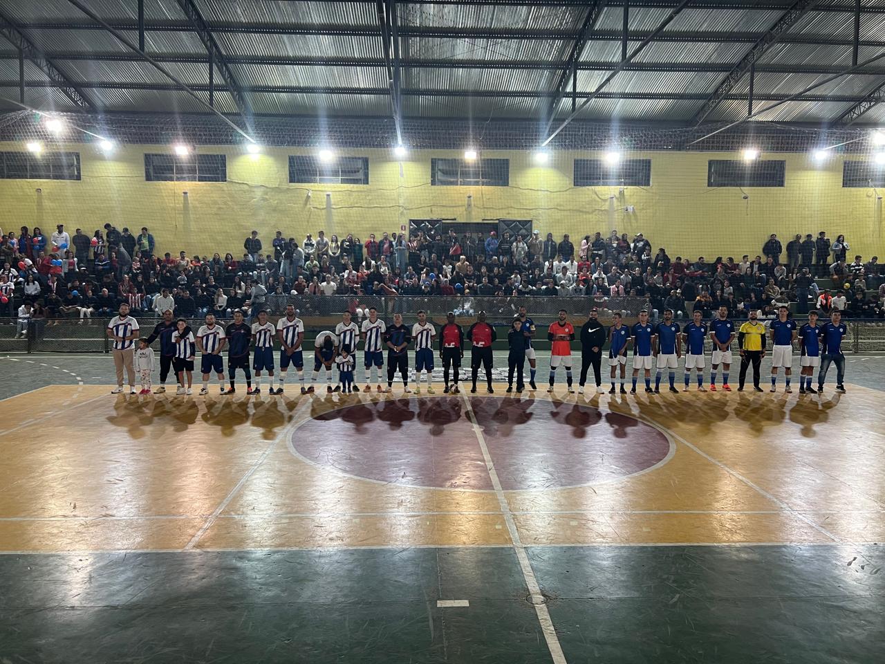 Resto do Mundo é Campeão no Campeonato Municipal de Futsal